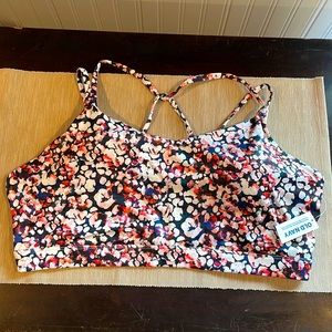 Old Navy Active Sports Bra- Sz 2X- Criss Cross back